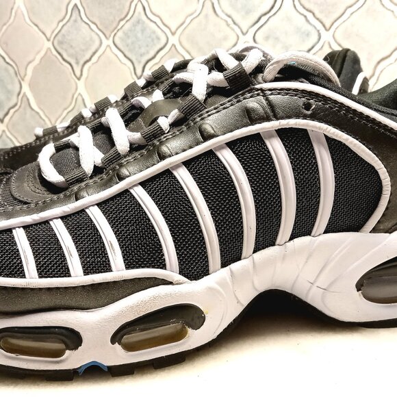 90s Throwback! Nike Air Max Tailwind 4 Black/Blue/Purple Women's Runner - Picture 3 of 4
